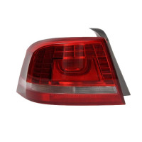 Levé zadní světlo LED vnější Volkswagen Passat B7 (36) 10-14 SEDAN HELLA