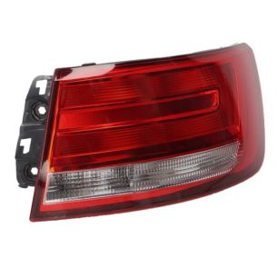 Pravé zadní světlo vnější Audi A4 B9 (8W) 15-19 SEDAN