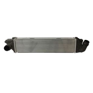 Chladič vzduchu Intercooler Opel Vivaro B (X82) 14-19 1.6 BEHR